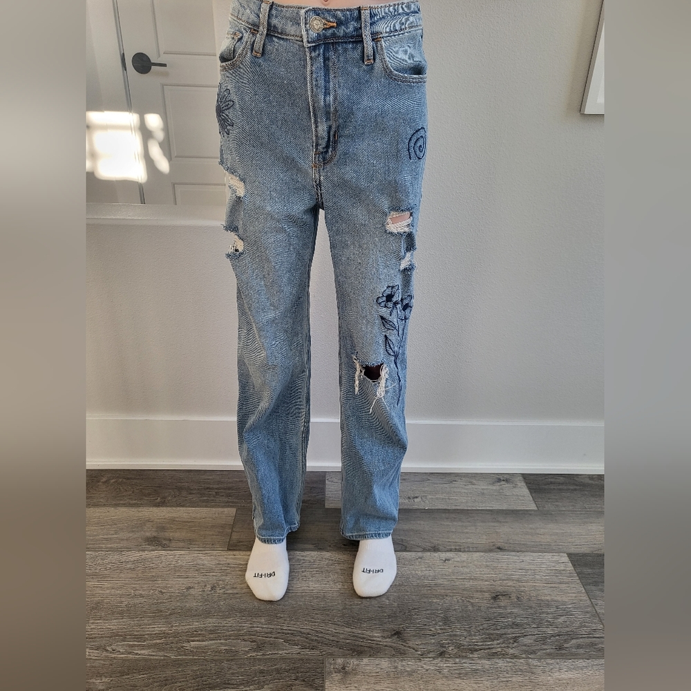 Hollister Women's ultra high rise dad jean